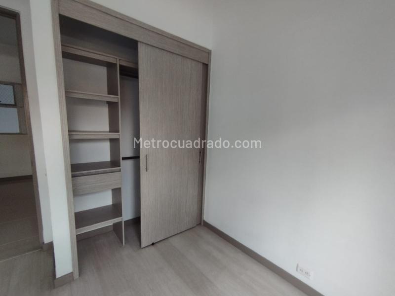 Elegante apartamento de 3 habitaciones con amenidades en Suramérica - 8