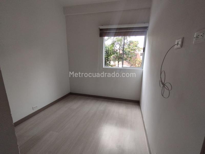 Elegante apartamento de 3 habitaciones con amenidades en Suramérica - 9