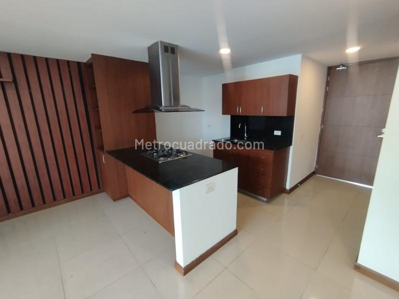 Apartamento de 2 Alcobas en Las Palmas con Balcón