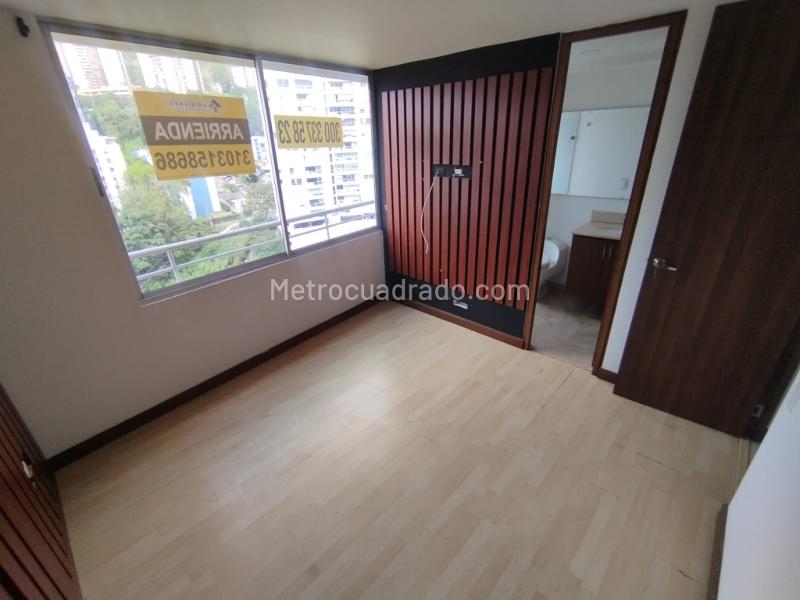 2BR Apartment for Rent in Las Palmas with Balcony - 6