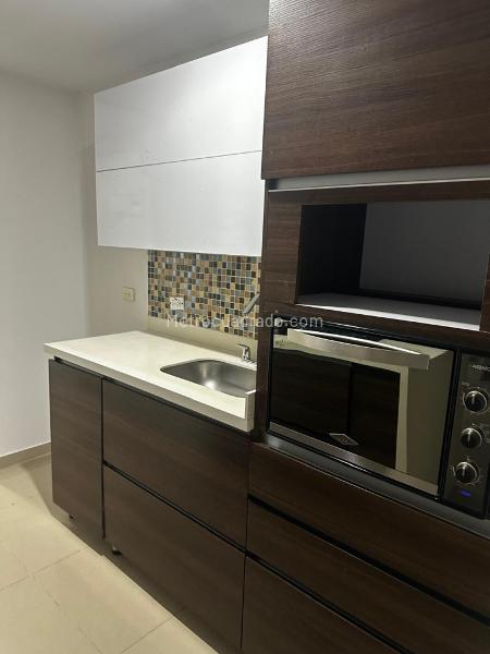 Piso – Bello, La Florida - Más