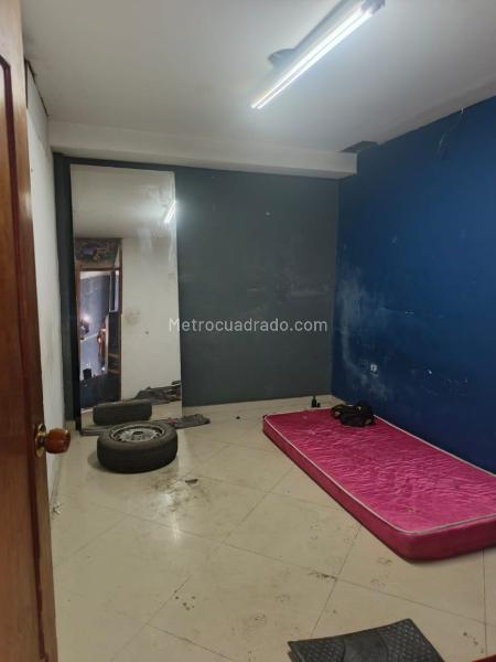 Local Comercial en Venta, Girardot, Bucaramanga - Más