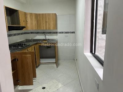 Casa de 5 alcobas en venta en Laureles, Medellín, 214 m² · foto 3 de 20
