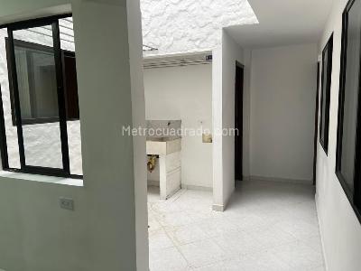 Casa de 5 alcobas en venta en Laureles, Medellín, 214 m² · foto 6 de 20