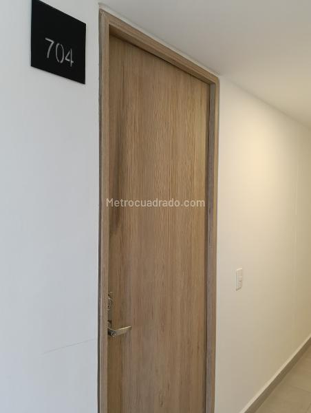 Elegant 3BR Apartment with Balcony in El Porvenir