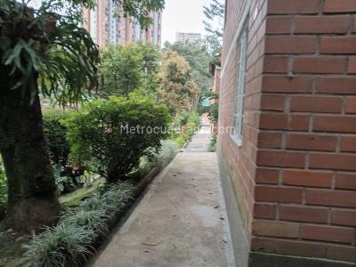 Casa de 3 alcobas en venta en La Florida, Sabaneta, 86 m² · foto 13 de 18