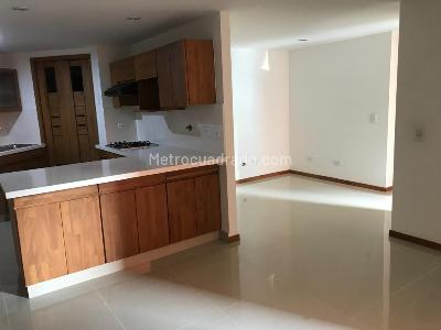 Apartamento de 3 alcobas en venta en Aves Maria, Sabaneta, 99 m² · foto 4 de 12