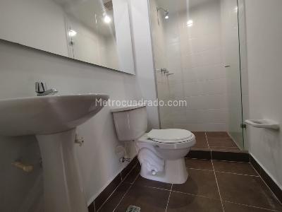 Apartamento de 3 alcobas en venta en Obrero, Bello, 74 m² · foto 11 de 16