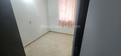 Apartamento de 3 alcobas en arriendo en Villa Carlota, Medellín, 67 m² · foto 8 de 13