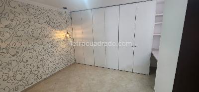 Apartamento de 3 alcobas en arriendo en Villa Carlota, Medellín, 67 m² · foto 11 de 13