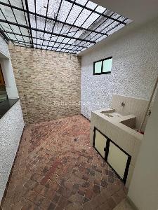 Casa de 4 alcobas en venta en La Castellana, Medellín, 225 m² · foto 6 de 20