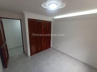 Apartamento de 4 alcobas en venta en Laureles, Medellín, 148 m² · foto 11 de 20