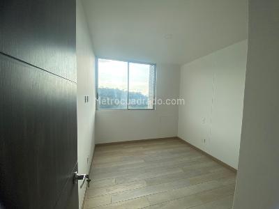 Apartamento de 3 alcobas en venta en Abadia Conj Res Monte Casino, Floridablanca, 94 m² · foto 11 de 20