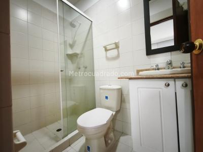 Apartaestudio en venta en Ciudad Jardin, Cali, 35 m² · foto 8 de 8