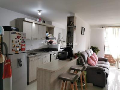 Apartamento de 3 alcobas en venta en Aves Maria, Sabaneta, 72 m² · foto 10 de 12