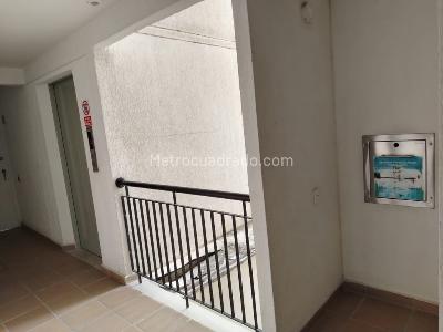 Apartamento de 3 alcobas en venta en Ciudad Melendez, Cali, 54 m² · foto 13 de 20
