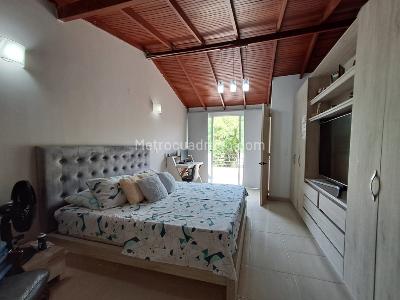Casa de 5 alcobas en venta en Ciudad 2000, Cali, 83 m² · foto 3 de 20