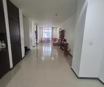 Casa de 3 alcobas en venta en Valle Del Lili, Cali, 270 m² · foto 6 de 20