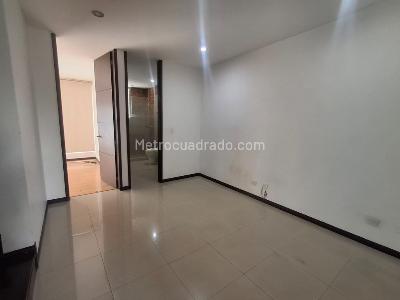 Casa de 3 alcobas en venta en Valle Del Lili, Cali, 270 m² · foto 13 de 20