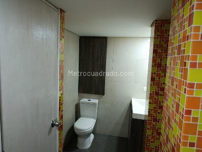 Apartaestudio en venta en Calasanz, Medellín, 47 m² · foto 2 de 7