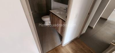 Apartamento de 3 alcobas en arriendo en Villa Carlota, Medellín, 94 m² · foto 11 de 13