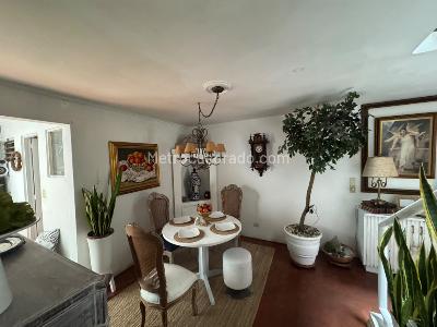 Casa de 4 alcobas en venta en La Floresta, Medellín, 167 m² · foto 2 de 18