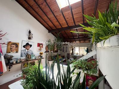 Casa de 4 alcobas en venta en La Floresta, Medellín, 167 m² · foto 8 de 18