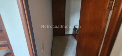Apartamento de 4 alcobas en arriendo en La Frontera, Medellín, 150 m² · foto 5 de 20