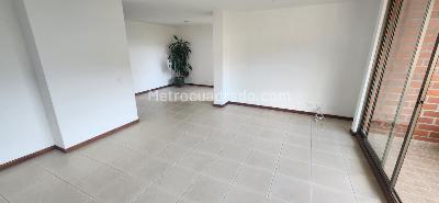 Apartamento de 4 alcobas en arriendo en La Frontera, Medellín, 150 m² · foto 11 de 20