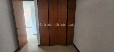 Apartamento de 4 alcobas en arriendo en La Frontera, Medellín, 150 m² · foto 15 de 20
