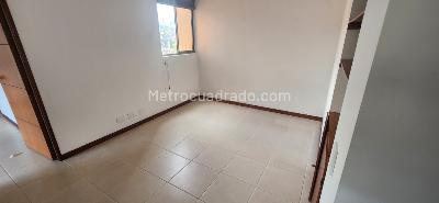 Apartamento de 4 alcobas en arriendo en La Frontera, Medellín, 150 m² · foto 16 de 20