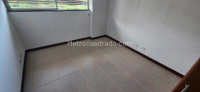 Apartamento de 4 alcobas en arriendo en La Frontera, Medellín, 150 m² · foto 17 de 20