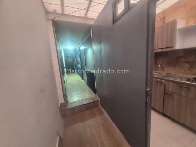 Apartaestudio en arriendo en Andes Norte, Bogotá, 20 m² · foto 2 de 11