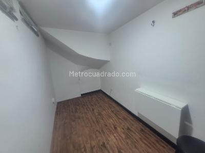 Apartaestudio en arriendo en Andes Norte, Bogotá, 20 m² · foto 6 de 11