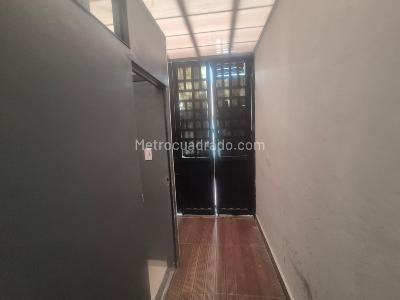 Apartaestudio en arriendo en Andes Norte, Bogotá, 20 m² · foto 11 de 11