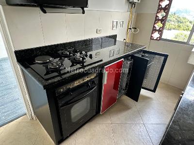 Apartamento en venta en Belen, Medellín · foto 4 de 17