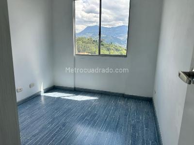 Apartamento en venta en Belen, Medellín · foto 12 de 17