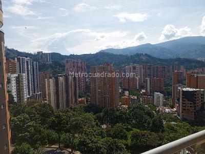 Apartamento de 3 alcobas en venta en Las Lomitas, Sabaneta, 65 m² · foto 2 de 13