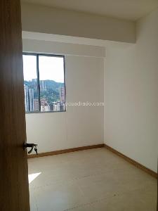 Apartamento de 3 alcobas en venta en Las Lomitas, Sabaneta, 65 m² · foto 5 de 13