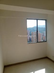 Apartamento de 3 alcobas en venta en Las Lomitas, Sabaneta, 65 m² · foto 8 de 13