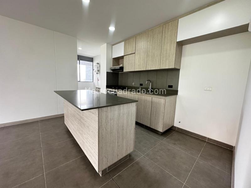 2BR Apartment in Loma Del Escobero (96 m²) - 4