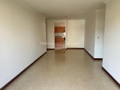 Apartamento en venta en El Portal, Envigado · foto 2 de 20