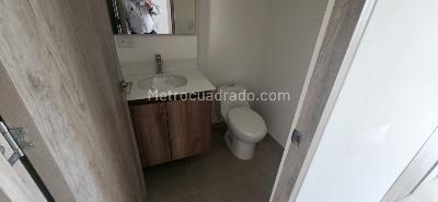 Apartamento de 1 alcoba en arriendo en El Poblado, Medellín, 54 m² · foto 3 de 10