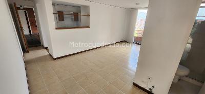 Apartamento de 3 alcobas en arriendo en San Julian, Medellín, 80 m² · foto 12 de 12