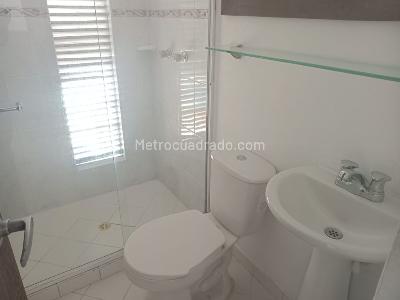 Apartamento de 2 alcobas en venta en Villas Del Carmen, Sabaneta, 50 m² · foto 8 de 20