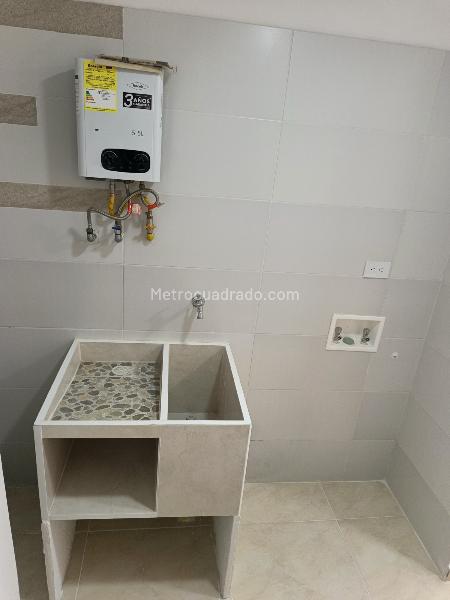 Apartamento en Arriendo, Fontana, Bucaramanga - Widok 4