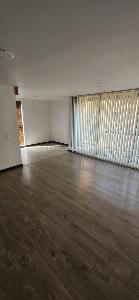 Apartaestudio en arriendo en El Poblado, Medellín, 55 m² · foto 4 de 12
