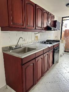 Apartaestudio en venta en Laureles, Medellín, 53 m² · foto 5 de 17