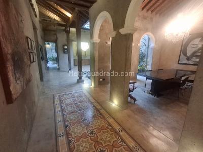 Casa en arriendo en San Antonio, Cali · foto 15 de 17