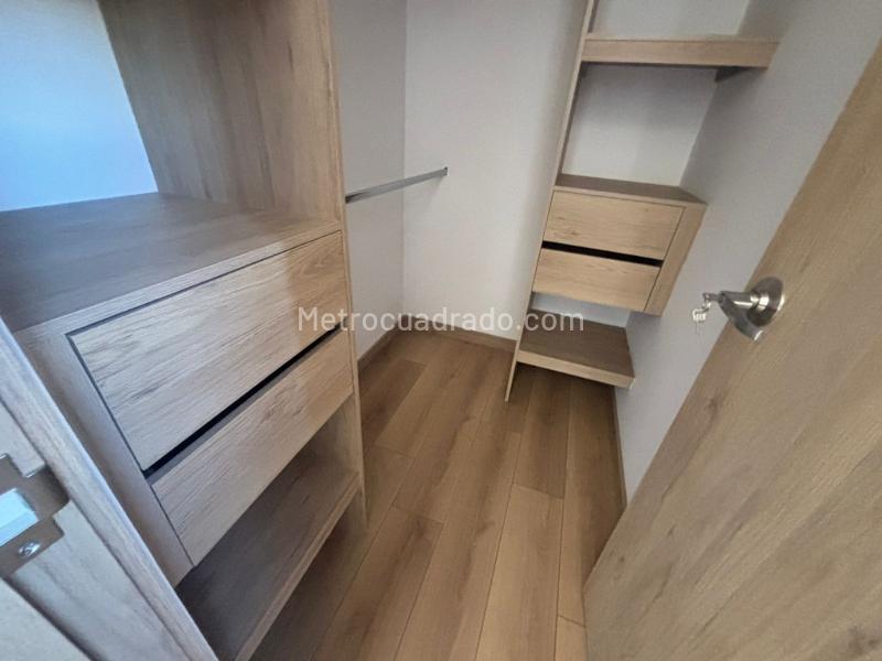 3BR Apartment in San Antonio (77 m²) - 2